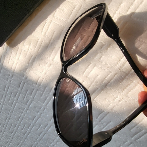 Chloe Gayia Black Sunglasses..w/COA. - Picture 9 of 13